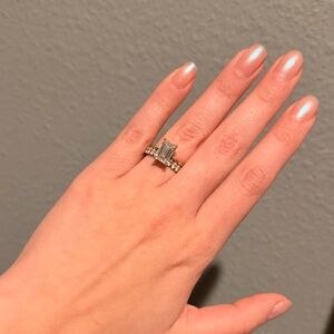 Emerald 2.6 Ct Lab Grown Diamond Ring and Oval Moissanite Band 18kGold  (6.75)